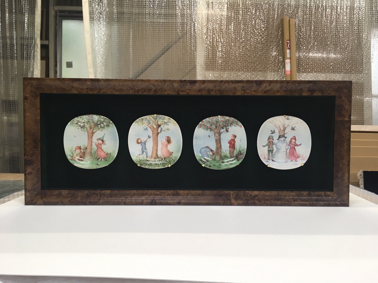 ギャラリーゴローで制作しましたお皿の額装の紹介です